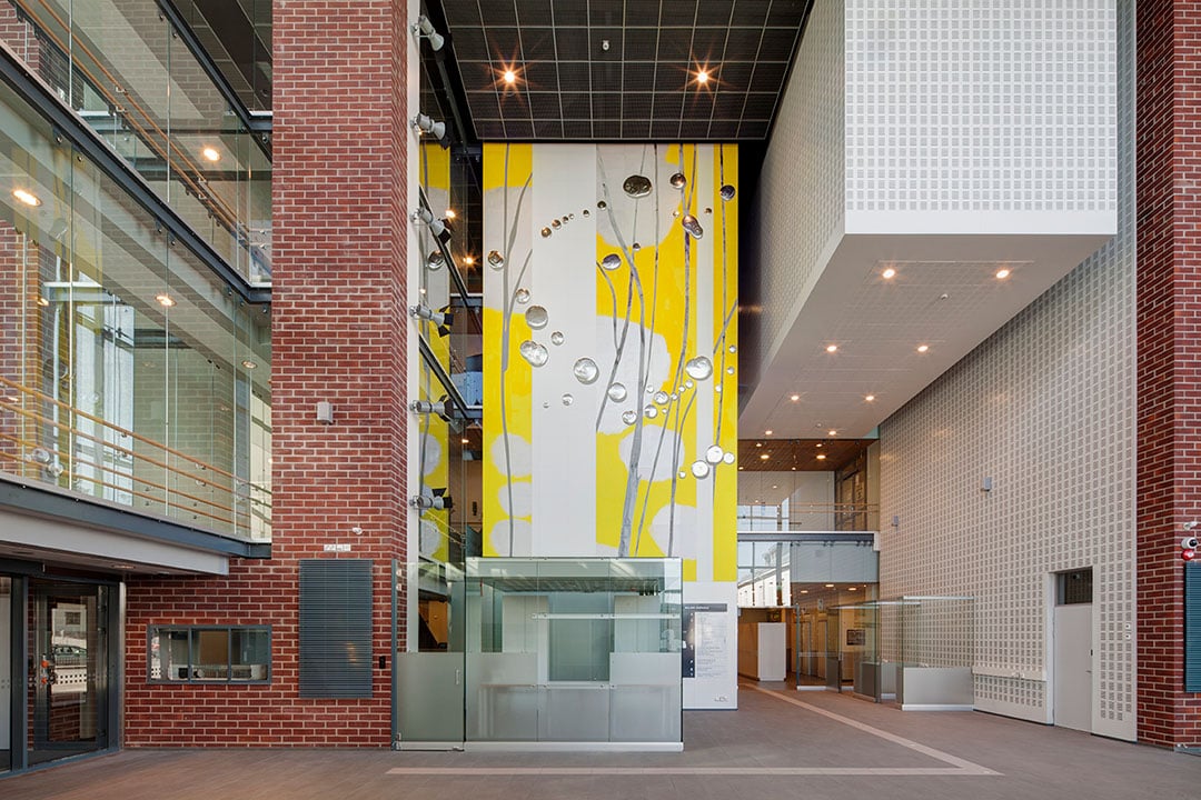 Malmi’s Joint Emergency Hospital, lobby.