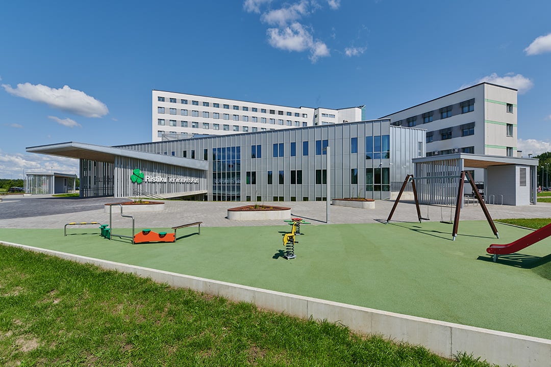 Pärnu hospital, outside view. Photo: Tõnu Tunnel