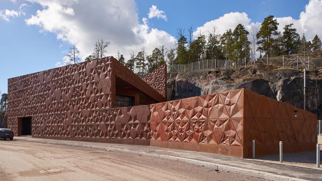 Kruunuvuorenranta Collection Station, street view. Photo: Timo Kiukkola