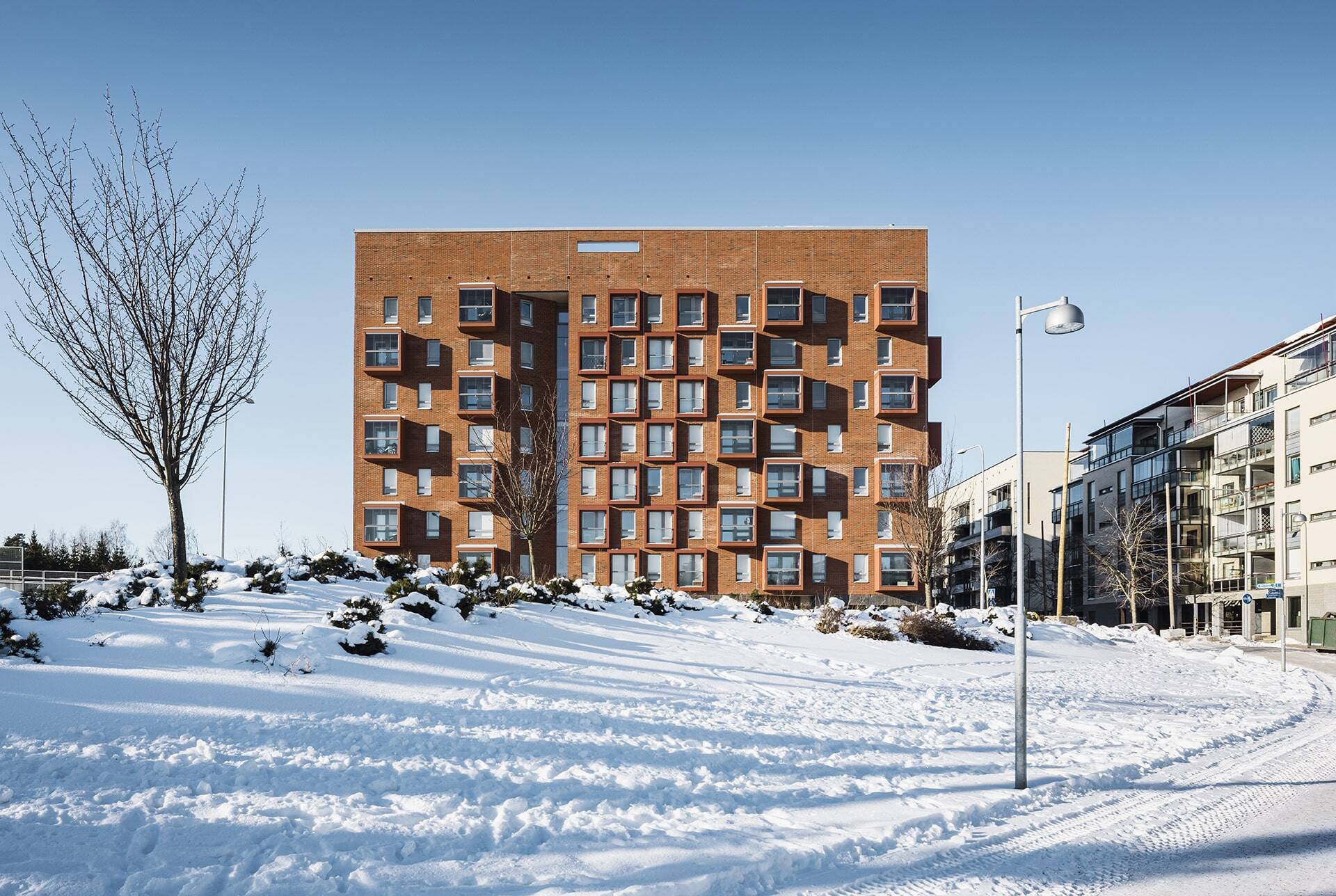 Retkeilijänkatu 13-15