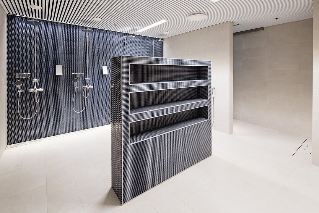 Sokos Hotel Ilves, showers. Photo: Kuvio.
